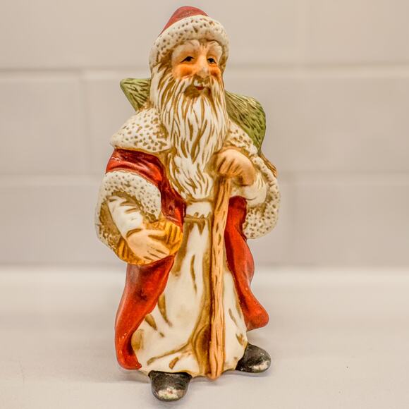 Vintage Old World Rustic Santa Claus Figurine, Made in Taiwan, Christmas, 7”H - Picture 2 of 10